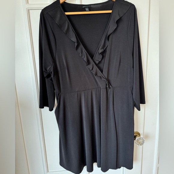 torrid baby doll black empire waist dress preppy sexy ruffled V neck flattering - Picture 3 of 16